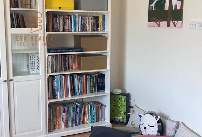 990147 - Property Image 2