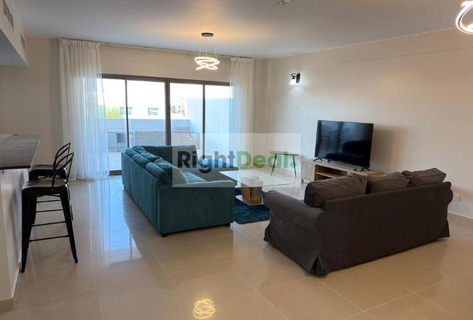 949688 - Property Image 3