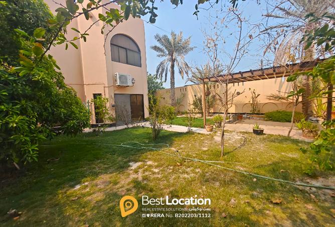 933004 - Property Image 3