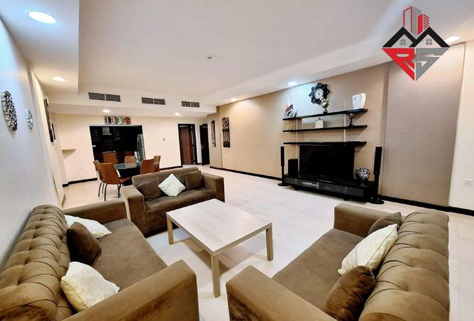 964287 - Property Image 2