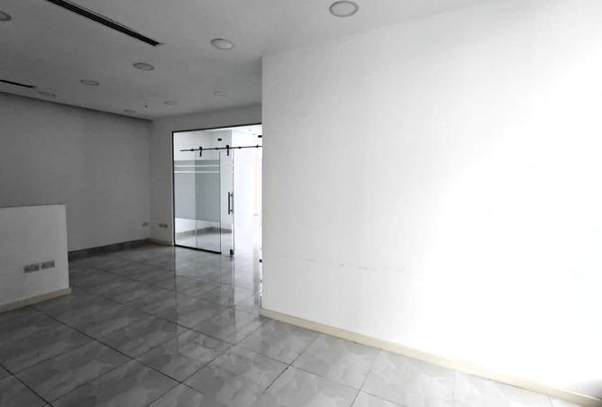 984097 - Property Image 3