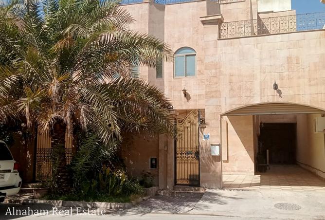 963367 - Property Main Image