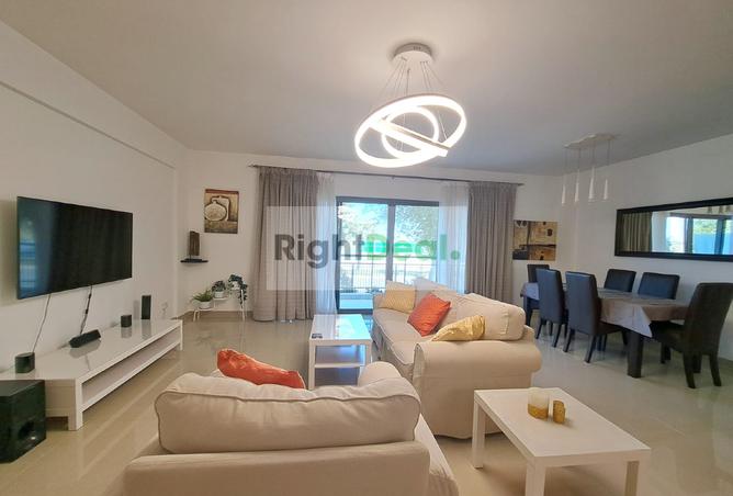 953381 - Property Main Image