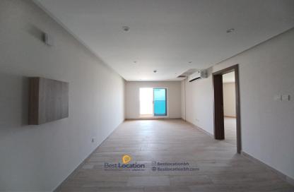 Office Space - Studio - 1 Bathroom for rent in Alhajiyat - Riffa - Southern Governorate