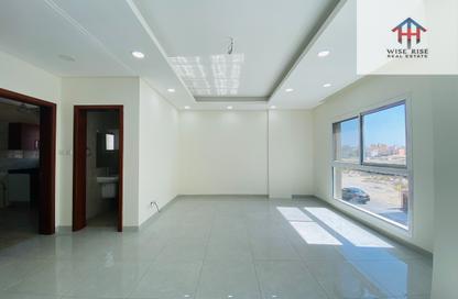 Apartment - 2 Bedrooms - 2 Bathrooms for rent in Janabiya - Northern Governorate