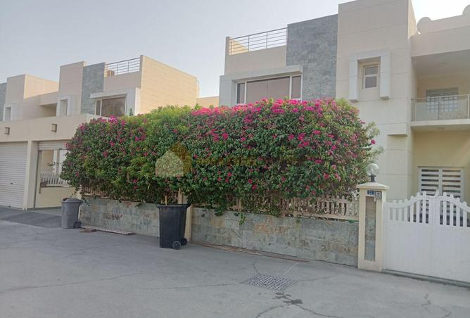 980107 - Property Image 2