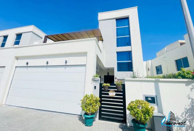 991953 - Property Main Image