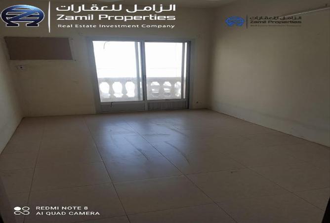 698180 - Property Main Image