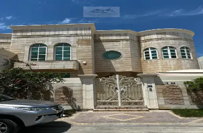 Outdoor House image for: Villa - 5 Bedrooms - 6 Bathrooms for rent in Galali - Muharraq Governorate, Image 1