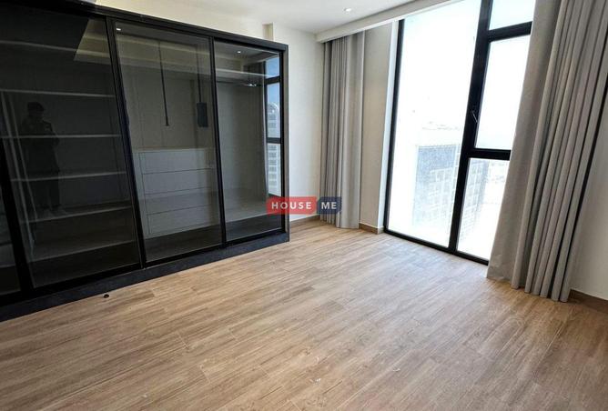 961751 - Property Image 2