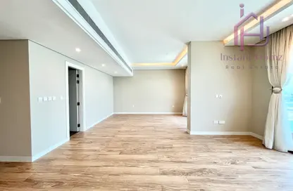 Apartment - 3 Bedrooms - 4 Bathrooms for rent in Hidd - Muharraq Governorate