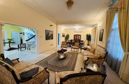 Villa - 4 Bedrooms - 4 Bathrooms for rent in Um Al Hasam - Manama - Capital Governorate