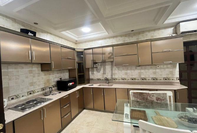 976685 - Property Image 2