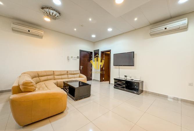 917072 - Property Image 3