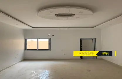 Empty Room image for: Villa - 4 Bedrooms - 5 Bathrooms for sale in Hamad Town - Northern Governorate, Image 1