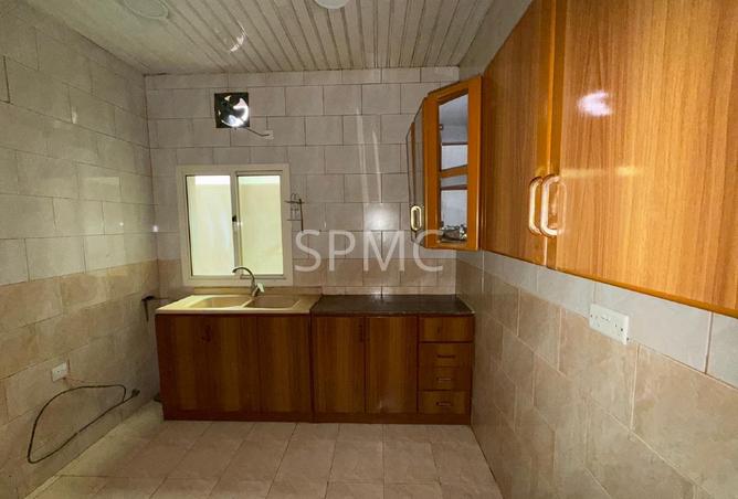 960471 - Property Image 3