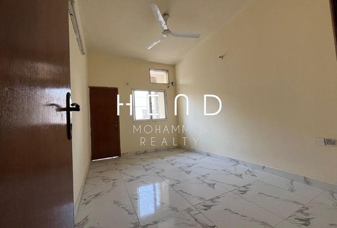 977473 - Property Image 2