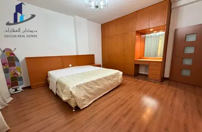 Apartment - 2 Bedrooms - 3 Bathrooms for rent in Al Juffair - Capital Governorate