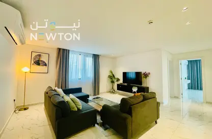 Apartment - 2 Bedrooms - 2 Bathrooms for rent in Sanabis - Manama - Capital Governorate