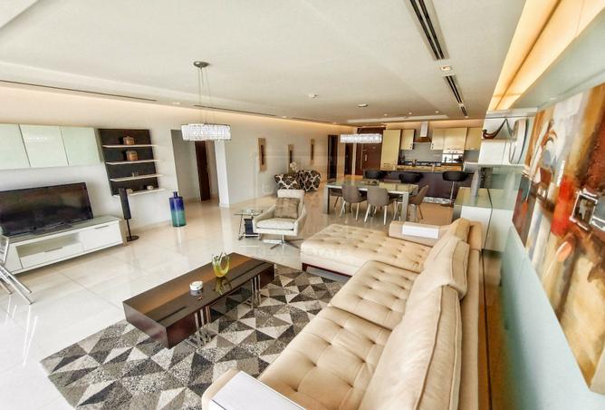 986057 - Property Image 2