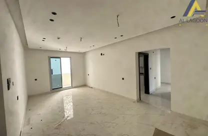 Apartment - 4 Bedrooms - 4 Bathrooms for sale in Al Bahair - Riffa - Southern Governorate