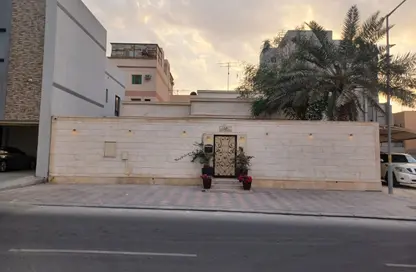 فيلا - 4 غرف نوم - 4 حمامات للبيع في الحجيات - الرفاع - المحافظة الجنوبية