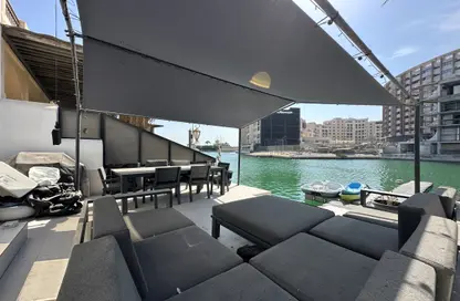 فيلا - 3 غرف نوم - 4 حمامات للايجار في مدينة المرسى - أمواج - المحرق