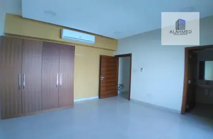 شقة - 2 غرف نوم - 3 حمامات للايجار في العدلية - المنامة - محافظة العاصمة
