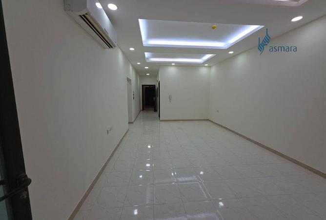 985000 - Property Image 2