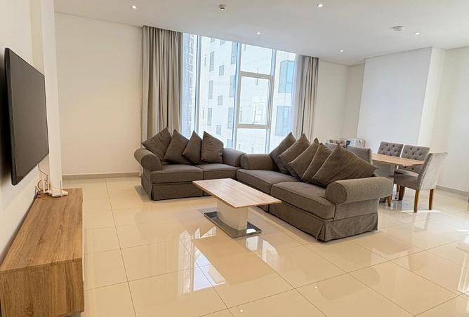 985695 - Property Image 2