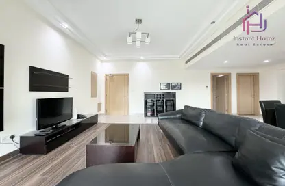 Apartment - 2 Bedrooms - 2 Bathrooms for rent in Al Juffair - Capital Governorate