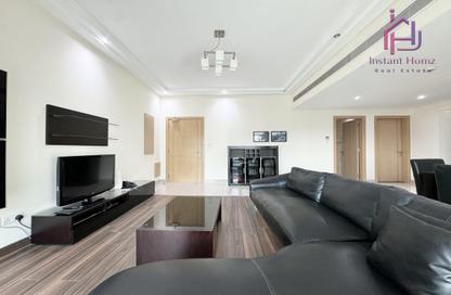 Apartment - 2 Bedrooms - 2 Bathrooms for rent in Al Juffair - Capital Governorate