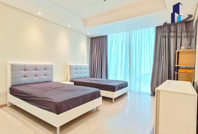 985898 - Property Image 2