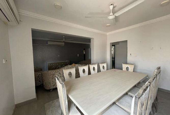 947330 - Property Image 3