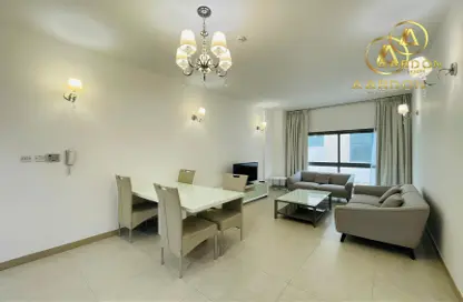 Apartment - 2 Bedrooms - 2 Bathrooms for rent in Al Juffair - Capital Governorate