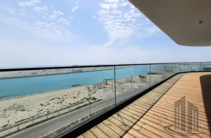 Apartment - 3 Bedrooms - 4 Bathrooms for rent in Hanging Garden - Dilmunia Island - Muharraq Governorate