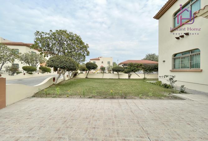 954956 - Property Image 2