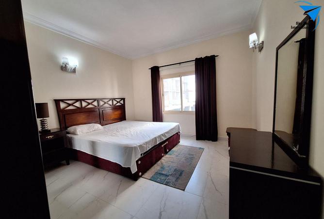 960403 - Property Image 3