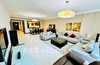 Apartment - 2 Bedrooms - 3 Bathrooms for rent in Al Juffair - Capital Governorate