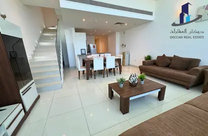 Apartment - 3 Bedrooms - 4 Bathrooms for rent in Al Juffair - Capital Governorate