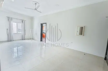 Apartment - 2 Bedrooms - 2 Bathrooms for rent in Tubli - Central Governorate