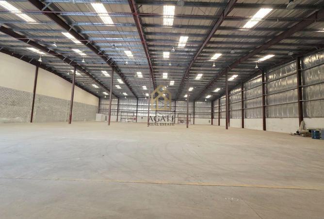 981654 - Property Image 2