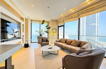 Apartment - 2 Bedrooms - 3 Bathrooms for rent in Al Juffair - Capital Governorate