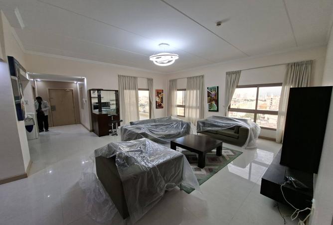 992247 - Property Image 3