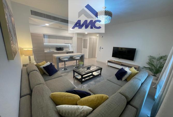 956466 - Property Image 3