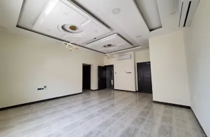 Apartment - 3 Bedrooms - 3 Bathrooms for rent in Hidd - Muharraq Governorate