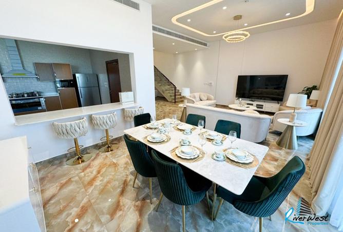 983054 - Property Main Image