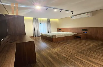 Apartment - Studio - 1 Bathroom for rent in Alhajiyat - Riffa - Southern Governorate