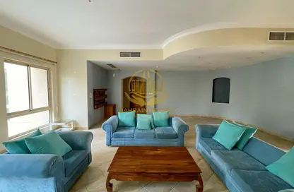 Apartment - 3 Bedrooms - 3 Bathrooms for rent in Um Al Hasam - Manama - Capital Governorate