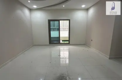 Empty Room image for: Apartment - 4 Bedrooms - 4 Bathrooms for sale in Riffa - Southern Governorate, Image 1